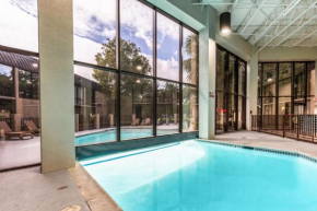 Red Roof Inn PLUS & Suites Houston - IAH Airport SW